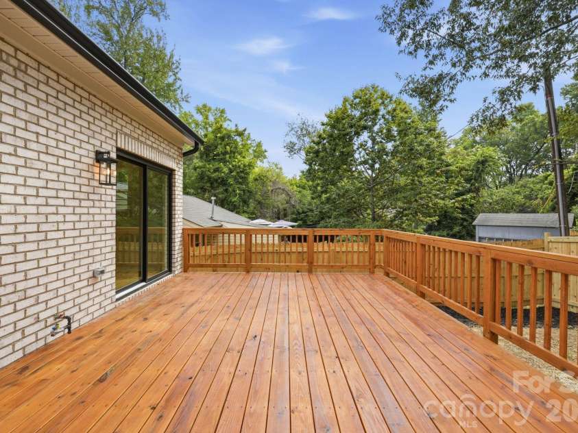 4704 Murrayhill Road, Charlotte, NC 28209.  MLS# CAR4388819, YatesRealty ID 42570. Outdoor deck.