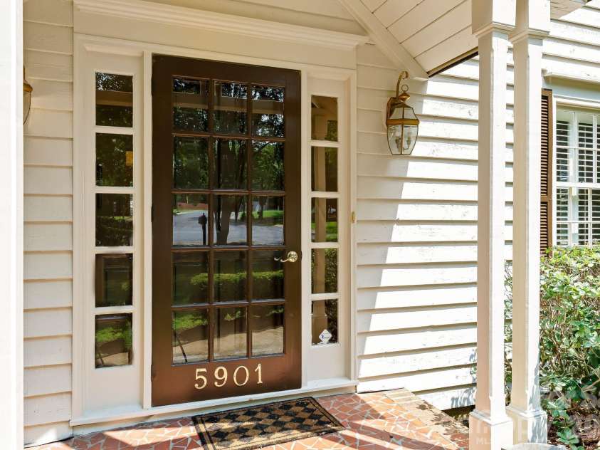 5901 Grosner Place, Charlotte, NC 28211.  MLS# CAR4391756, YatesRealty ID 42575. 