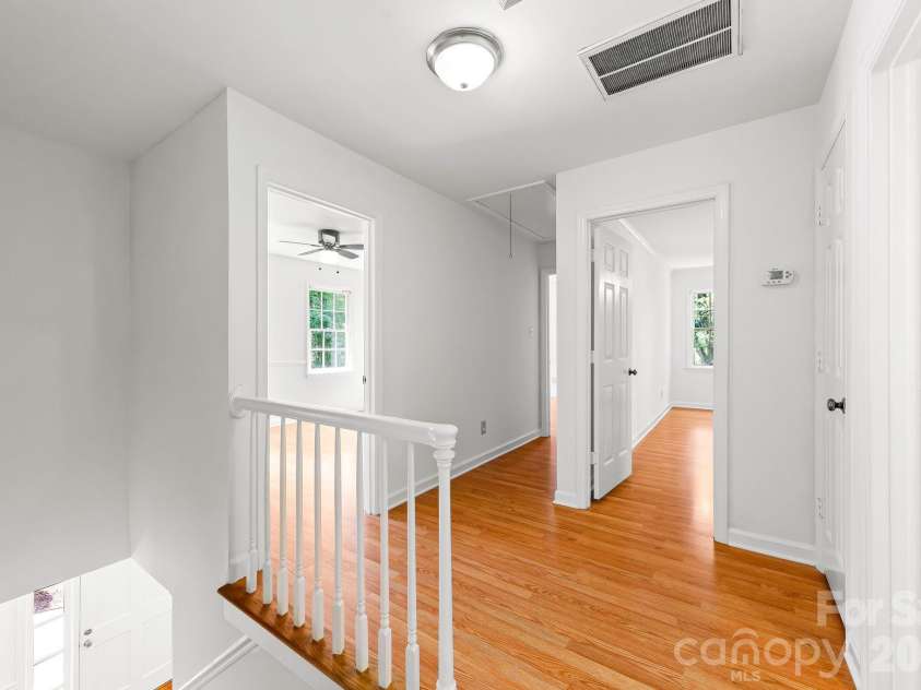 5901 Grosner Place, Charlotte, NC 28211.  MLS# CAR4391756, YatesRealty ID 42575. 