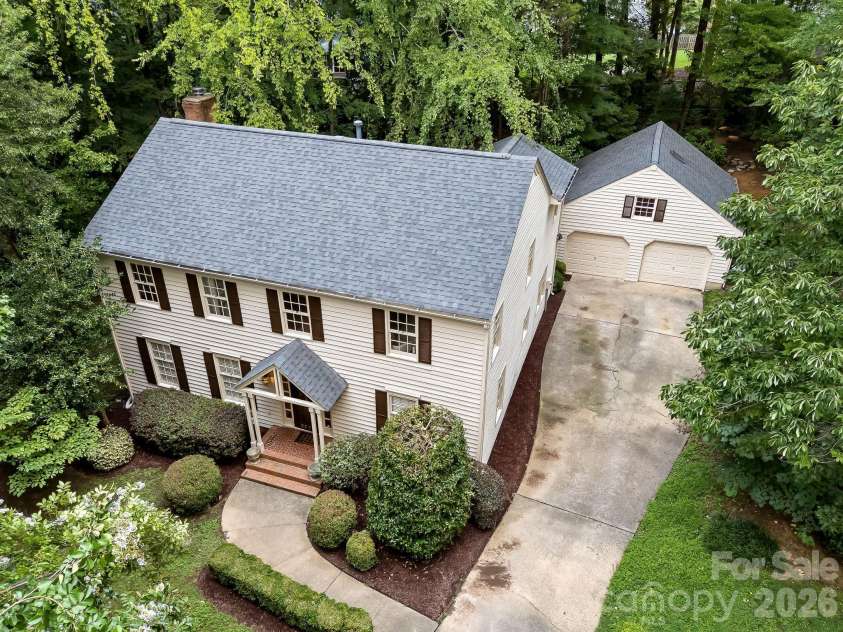 5901 Grosner Place, Charlotte, NC 28211.  MLS# CAR4391756, YatesRealty ID 42575. 