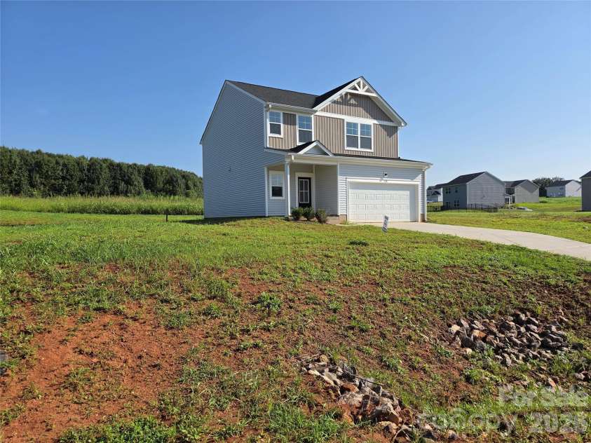 128 Sanders Way, Statesville, NC 28625.  MLS# CAR4404168, YatesRealty ID 42576. Side