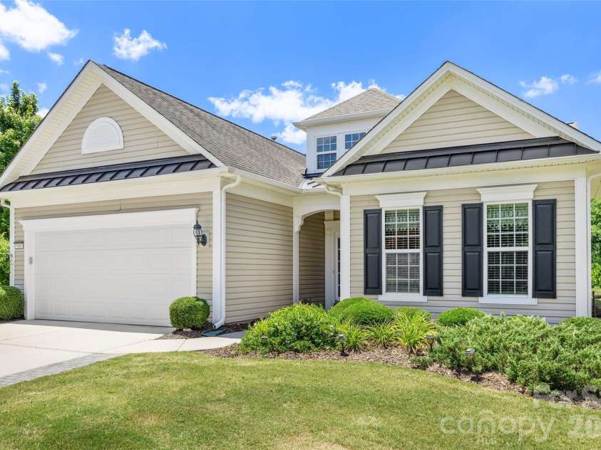 5001 Wolverine Lane, Indian Land, SC 29707.  MLS# CAR4395107, YatesRealty ID 42578. 