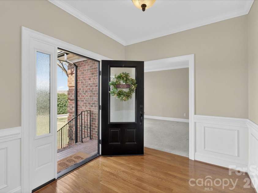 7049 High Meadow Drive, Weddington, NC 28104.  MLS# CAR4349099, YatesRealty ID 4258. 