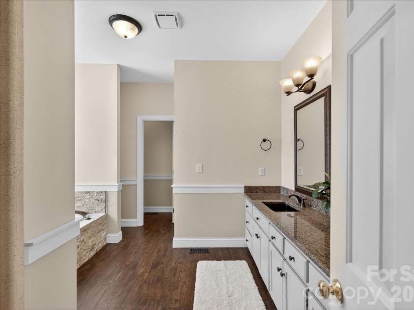 7049 High Meadow Drive, Weddington, NC 28104.  MLS# CAR4349099, YatesRealty ID 4258. 