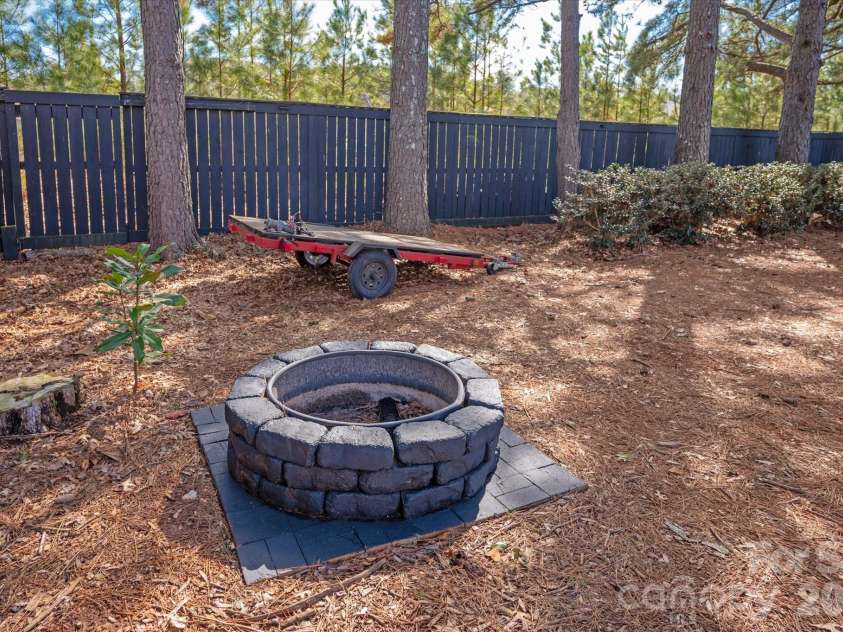 7049 High Meadow Drive, Weddington, NC 28104.  MLS# CAR4349099, YatesRealty ID 4258. 