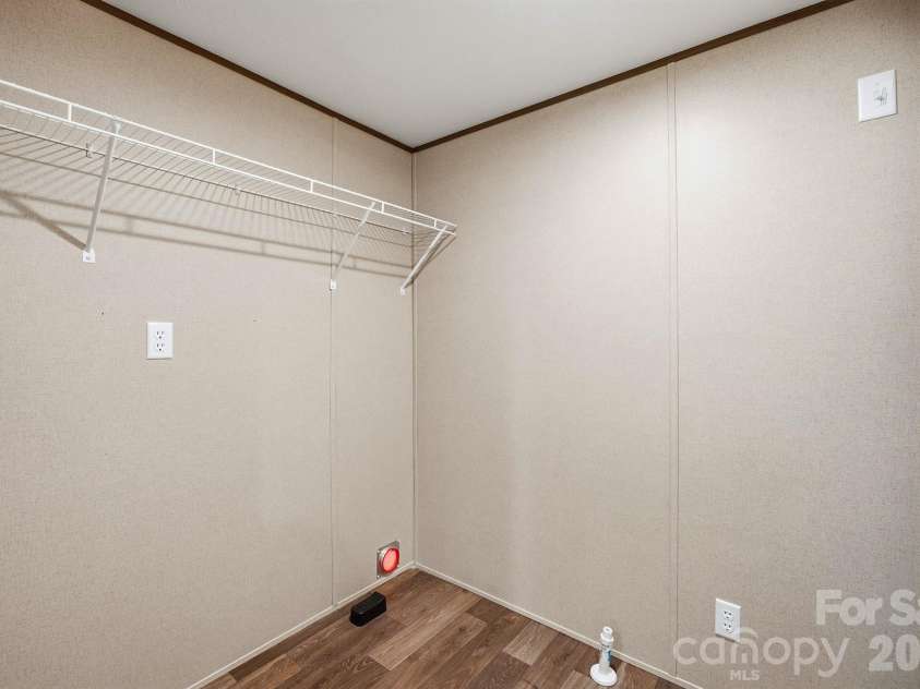 5101 Flay Road, Lincolnton, NC 28092.  MLS# CAR4386812, YatesRealty ID 42581. Laundry Room
