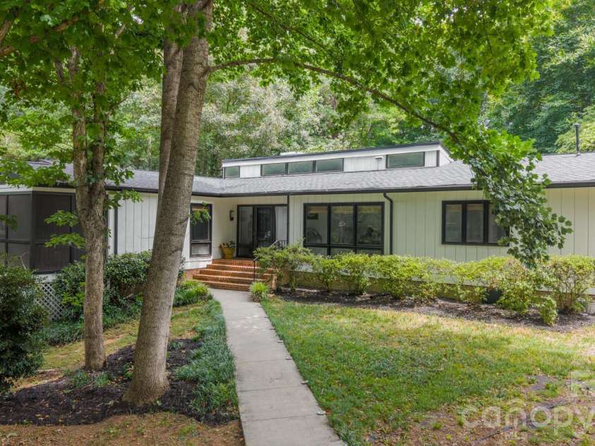 322 Grady Drive, Rock Hill, SC 29732.  MLS# CAR4407267, YatesRealty ID 42585. 