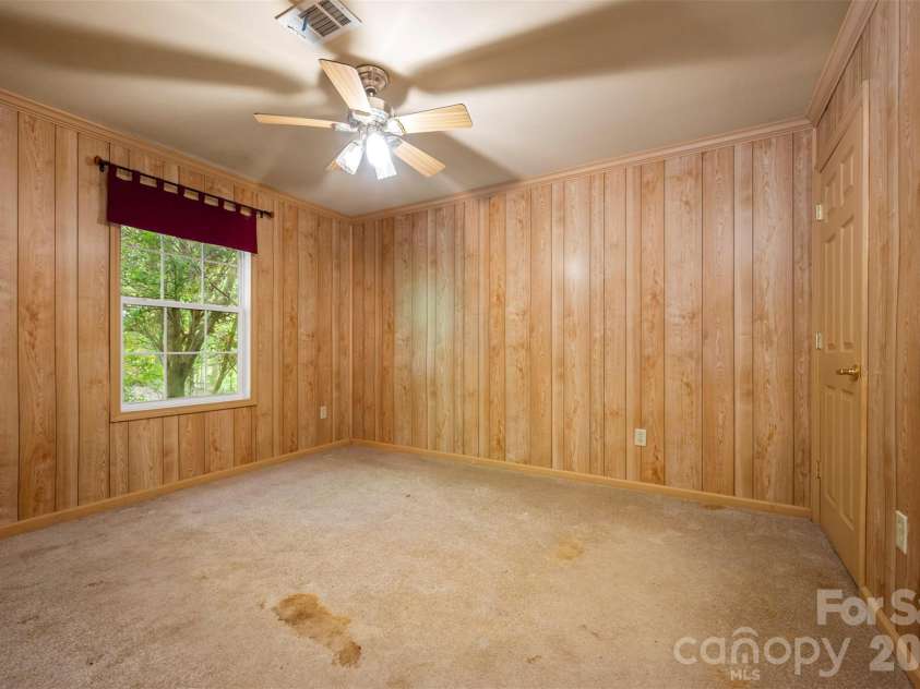 132 Egret Road, Lake Lure, NC 28746.  MLS# CAR4254580, YatesRealty ID 4259. 
