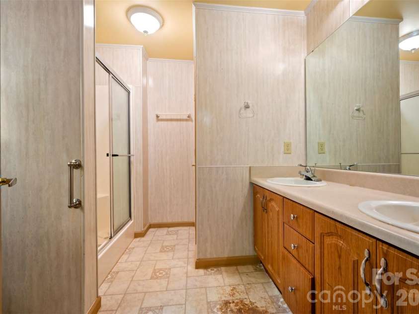 132 Egret Road, Lake Lure, NC 28746.  MLS# CAR4254580, YatesRealty ID 4259. 
