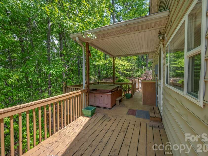 132 Egret Road, Lake Lure, NC 28746.  MLS# CAR4254580, YatesRealty ID 4259. 