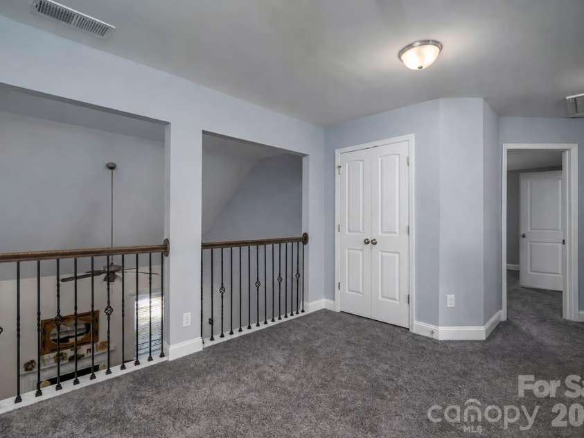 955 Robinson Road, Gastonia, NC 28056.  MLS# CAR4407272, YatesRealty ID 42590. 