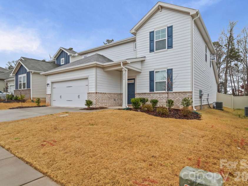 2556 Blue Sky Meadows Drive, Monroe, NC 28110.  MLS# CAR4412105, YatesRealty ID 42592. 