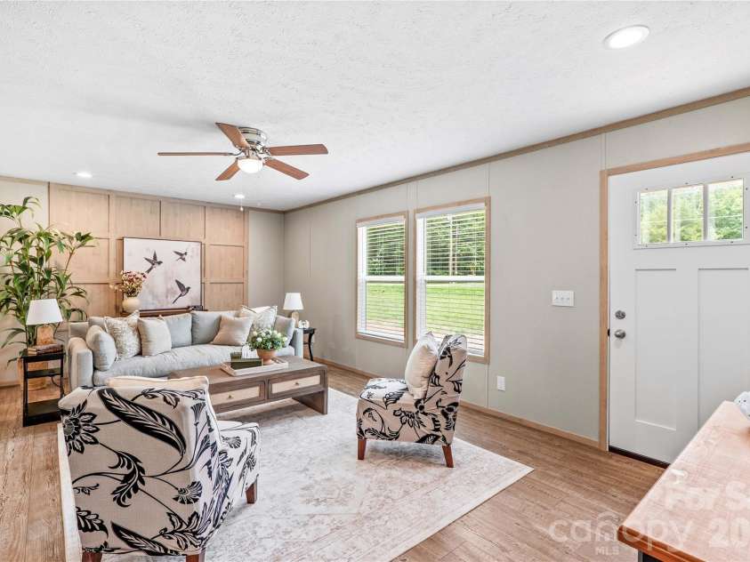 1080 Memorial Highway, Harmony, NC 28634.  MLS# CAR4404711, YatesRealty ID 42593. 