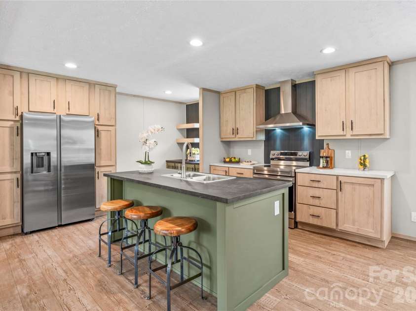 1080 Memorial Highway, Harmony, NC 28634.  MLS# CAR4404711, YatesRealty ID 42593. 