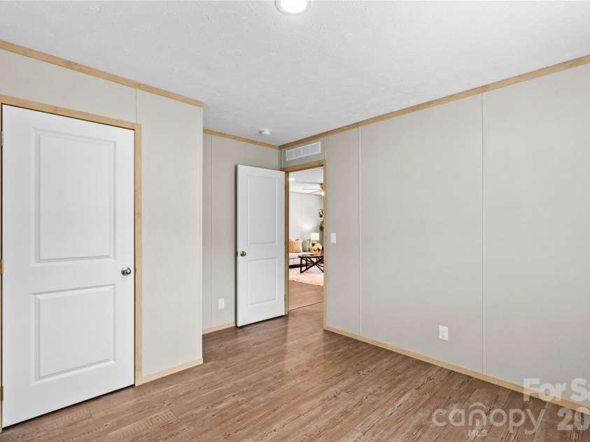 1080 Memorial Highway, Harmony, NC 28634.  MLS# CAR4404711, YatesRealty ID 42593. 
