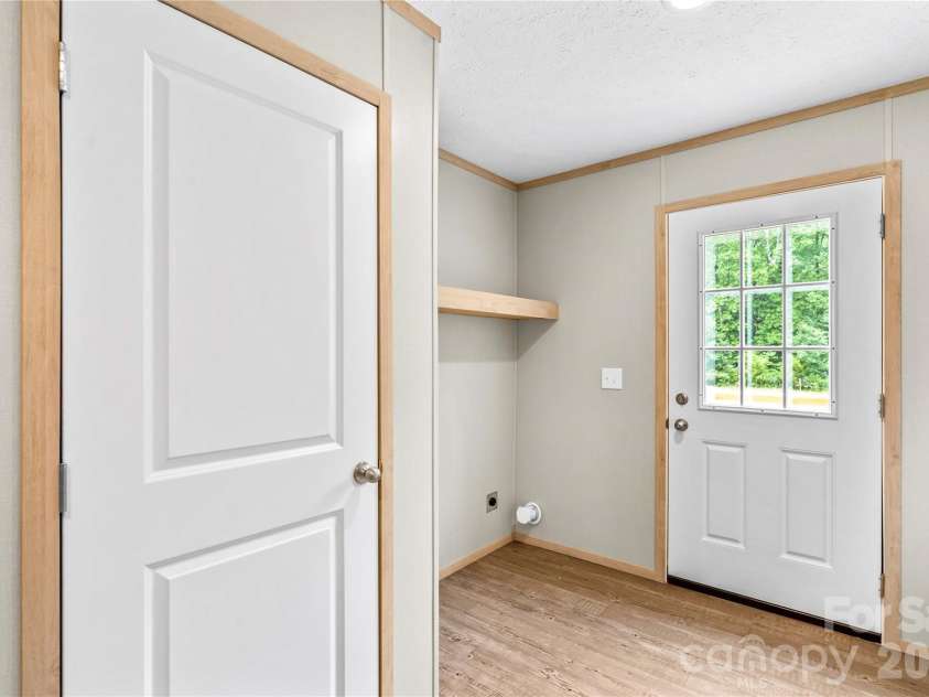 1080 Memorial Highway, Harmony, NC 28634.  MLS# CAR4404711, YatesRealty ID 42593. 
