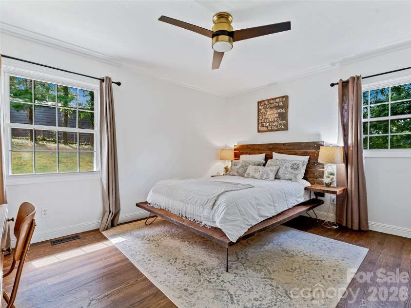 7 Southwicke Drive, Arden, NC 28704.  MLS# CAR4410786, YatesRealty ID 42599. 
