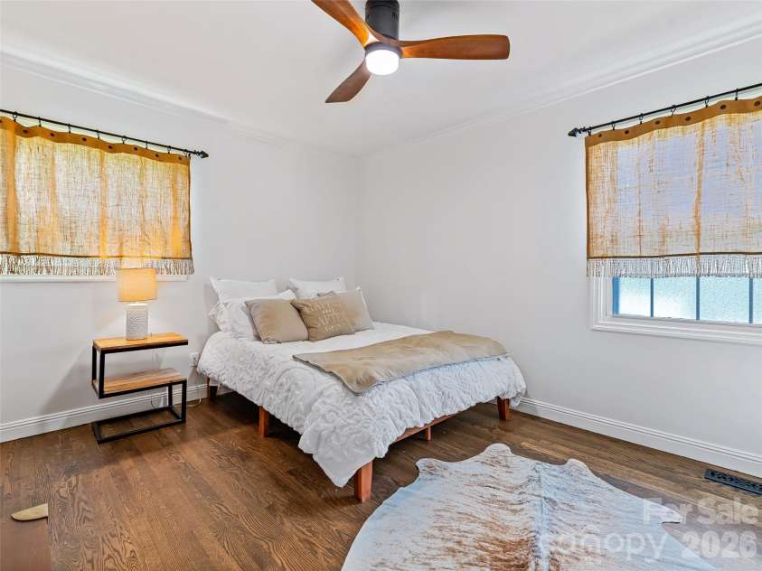 7 Southwicke Drive, Arden, NC 28704.  MLS# CAR4410786, YatesRealty ID 42599. 