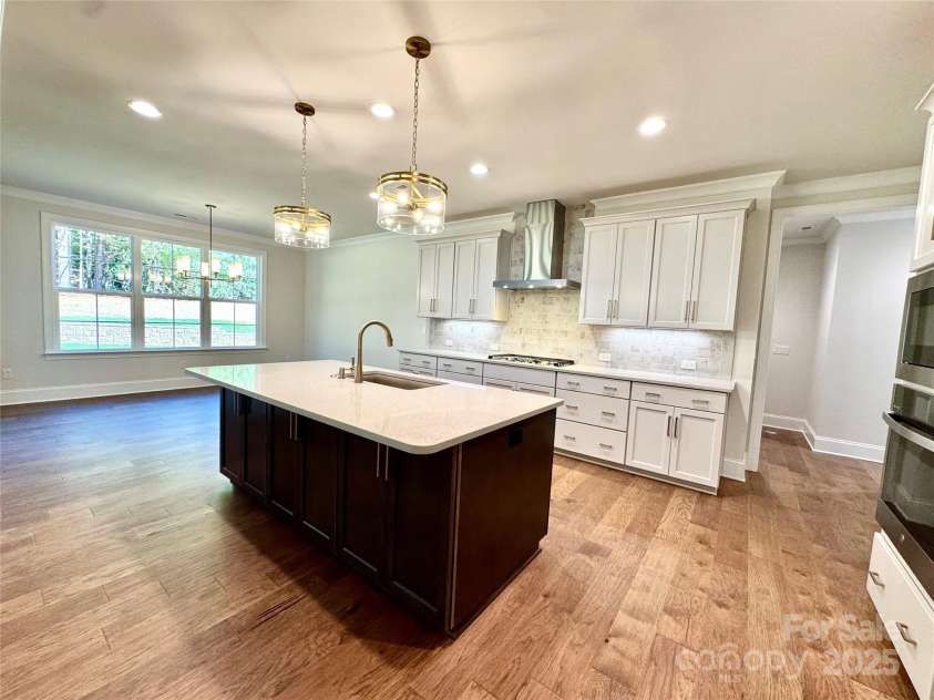 125 Crestview Lane, Troutman, NC 28166.  MLS# CAR4281585, YatesRealty ID 426. 