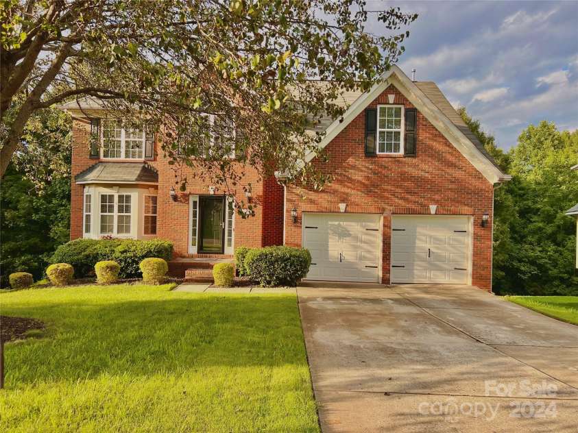 4141 Deerfield Drive, Concord, NC 28027.  MLS# CAR4162682, YatesRealty ID 426. 