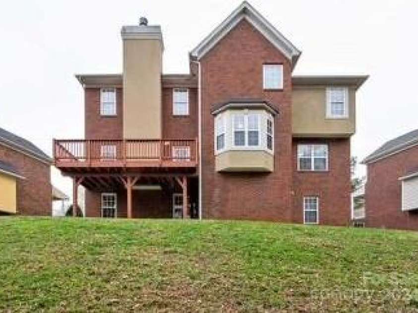 4141 Deerfield Drive, Concord, NC 28027.  MLS# CAR4162682, YatesRealty ID 426. 