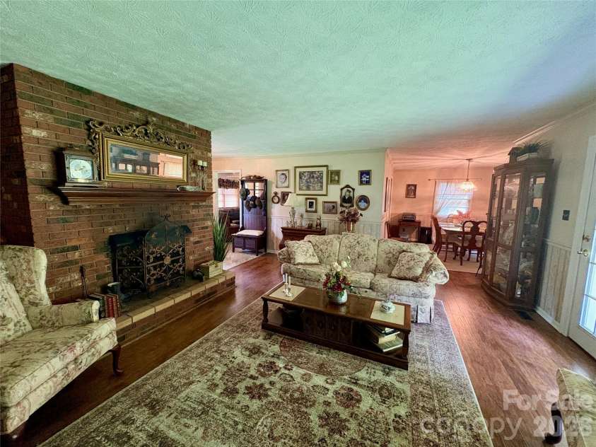 11 Thornberry Drive, Alexander, NC 28701.  MLS# CAR4412577, YatesRealty ID 42601. 