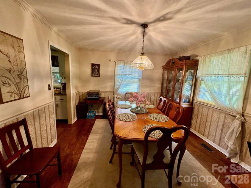 11 Thornberry Drive, Alexander, NC 28701.  MLS# CAR4412577, YatesRealty ID 42601. 