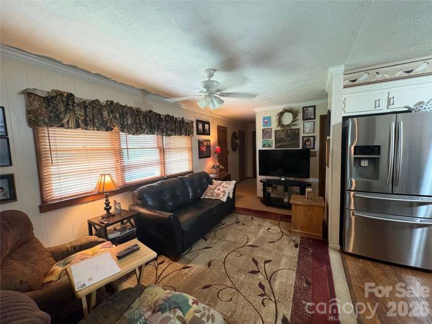 11 Thornberry Drive, Alexander, NC 28701.  MLS# CAR4412577, YatesRealty ID 42601. 