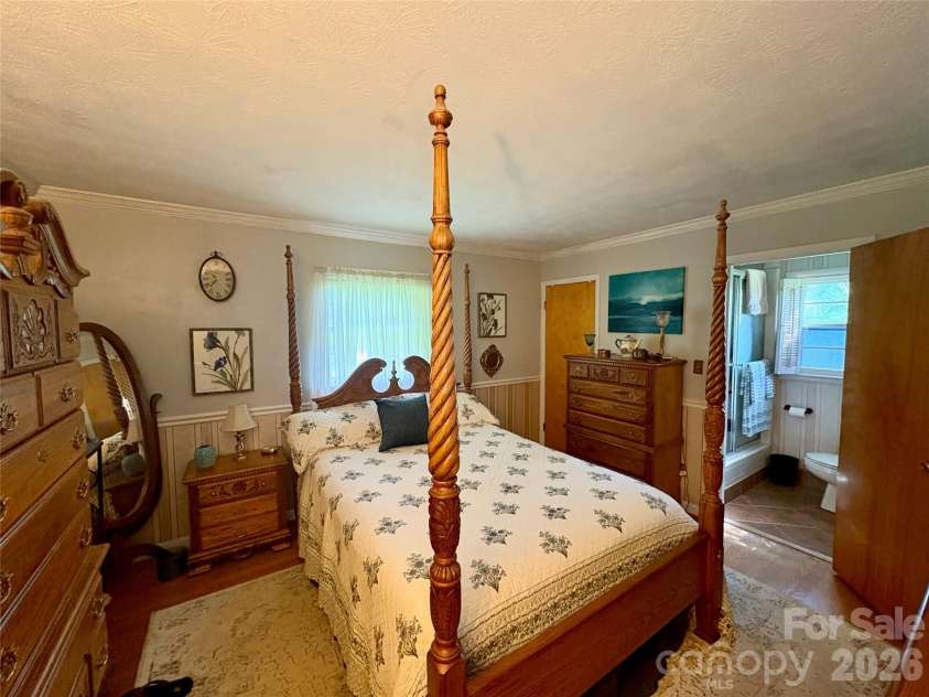 11 Thornberry Drive, Alexander, NC 28701.  MLS# CAR4412577, YatesRealty ID 42601. 