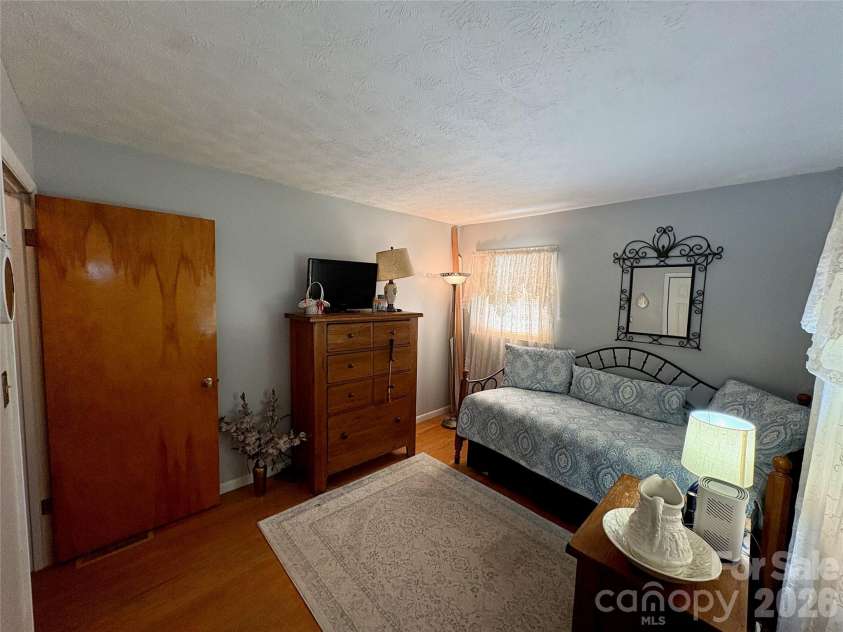 11 Thornberry Drive, Alexander, NC 28701.  MLS# CAR4412577, YatesRealty ID 42601. 