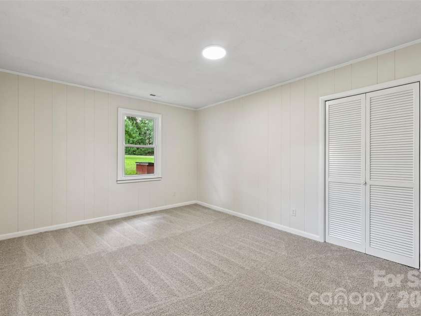 1001 Allison Drive, Shelby, NC 28150.  MLS# CAR4412560, YatesRealty ID 42602. 