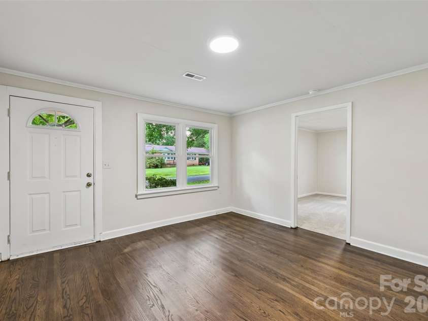1001 Allison Drive, Shelby, NC 28150.  MLS# CAR4412560, YatesRealty ID 42602. 