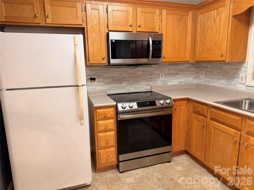 3402 Danial Street, Conover, NC 28613.  MLS# CAR4406576, YatesRealty ID 42603. 
