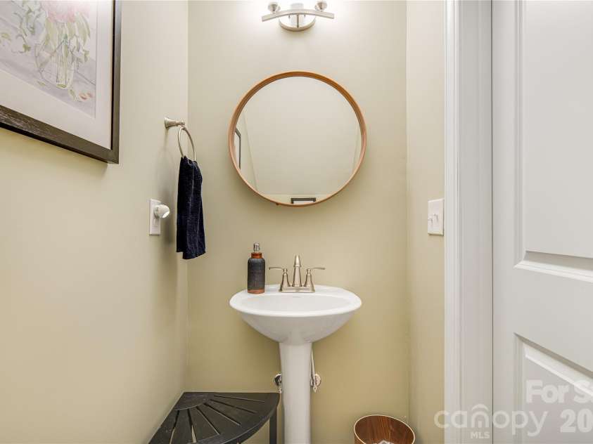30 Walnut Springs Drive, Asheville, NC 28804.  MLS# CAR4411340, YatesRealty ID 42604. 