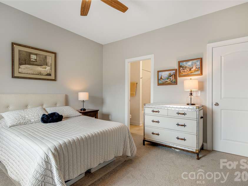 30 Walnut Springs Drive, Asheville, NC 28804.  MLS# CAR4411340, YatesRealty ID 42604. 