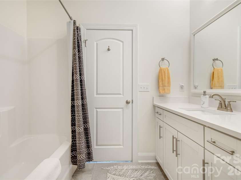 30 Walnut Springs Drive, Asheville, NC 28804.  MLS# CAR4411340, YatesRealty ID 42604. 