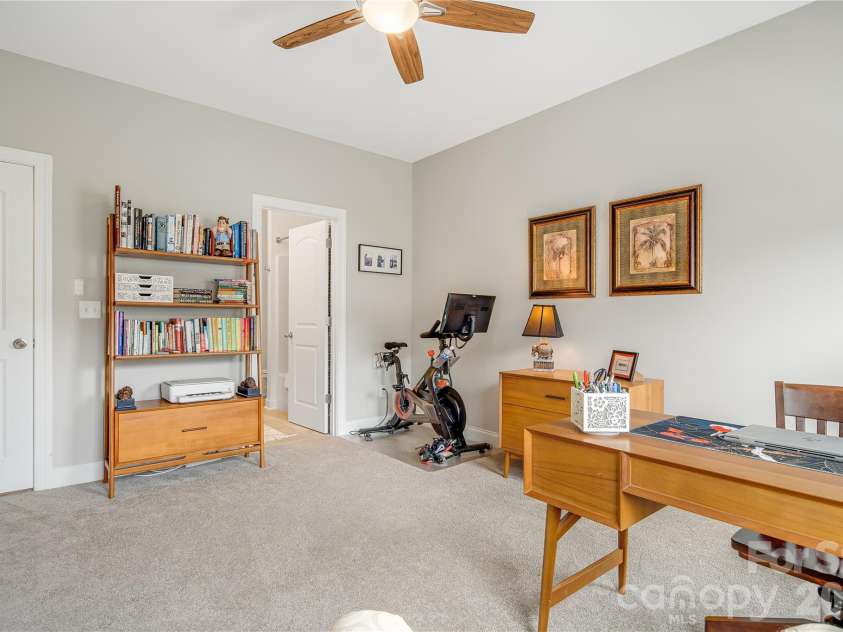 30 Walnut Springs Drive, Asheville, NC 28804.  MLS# CAR4411340, YatesRealty ID 42604. 