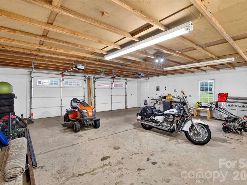 1510 Green River Road, Gaffney, SC 29341.  MLS# CAR4412301, YatesRealty ID 42605. 