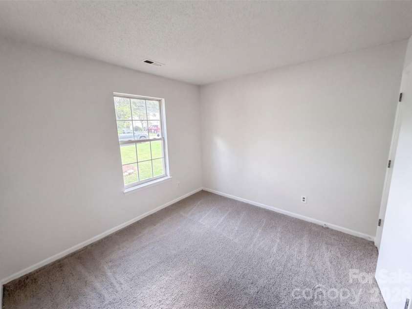 440 First Turn Court, Concord, NC 28025.  MLS# CAR4412676, YatesRealty ID 42606. 