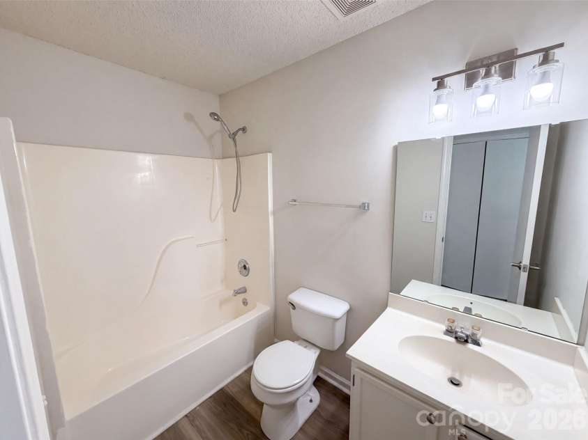 440 First Turn Court, Concord, NC 28025.  MLS# CAR4412676, YatesRealty ID 42606. 
