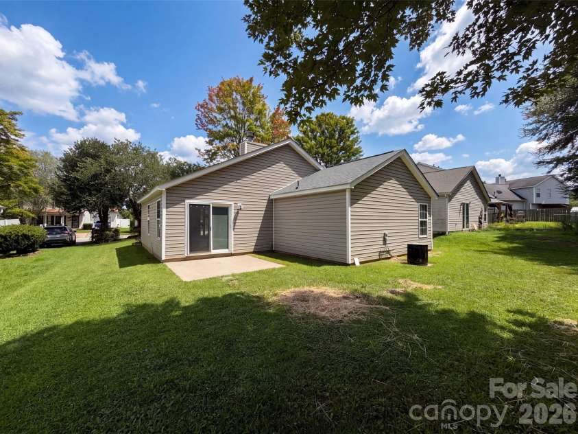 440 First Turn Court, Concord, NC 28025.  MLS# CAR4412676, YatesRealty ID 42606. 
