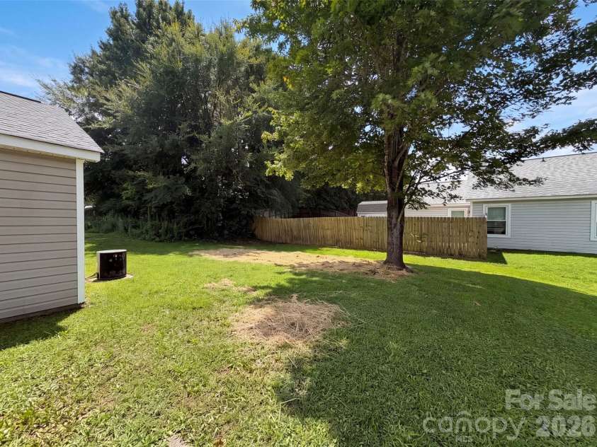 440 First Turn Court, Concord, NC 28025.  MLS# CAR4412676, YatesRealty ID 42606. 