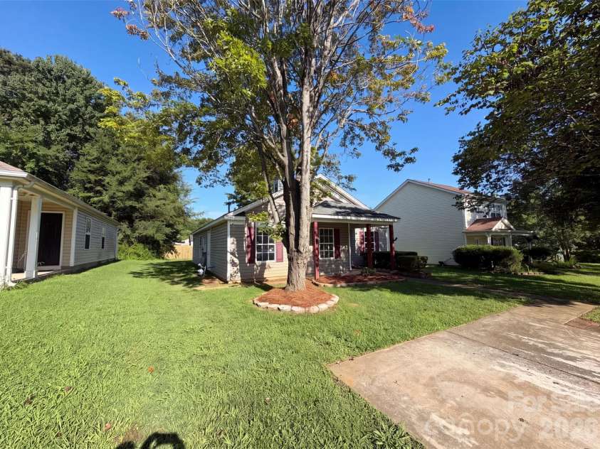 440 First Turn Court, Concord, NC 28025.  MLS# CAR4412676, YatesRealty ID 42606. 