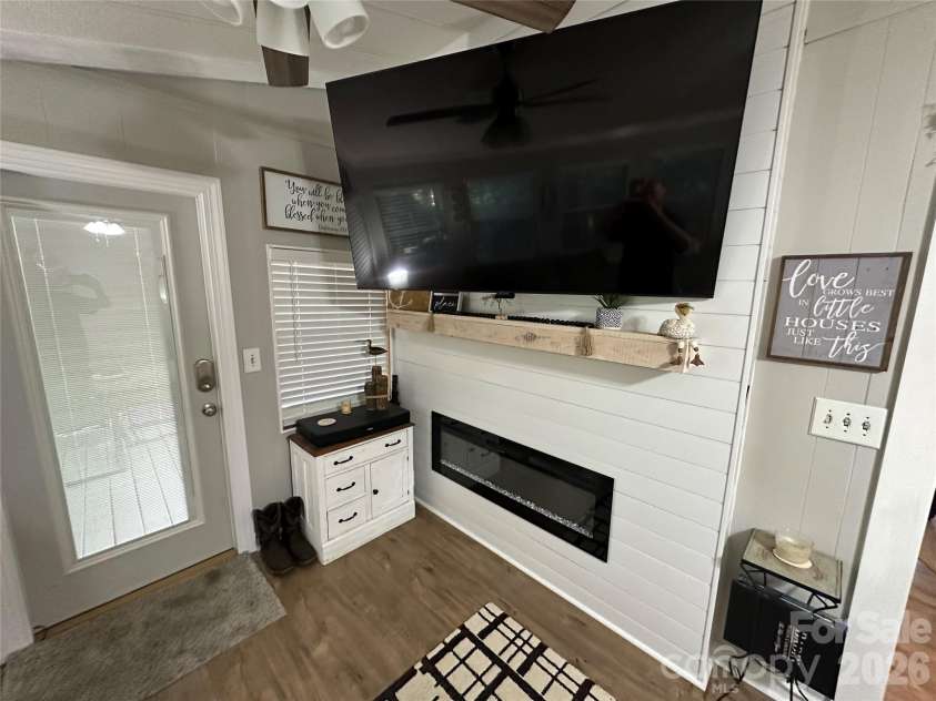 111 Hickory Circle, New London, NC 28127.  MLS# CAR4410881, YatesRealty ID 42607. 