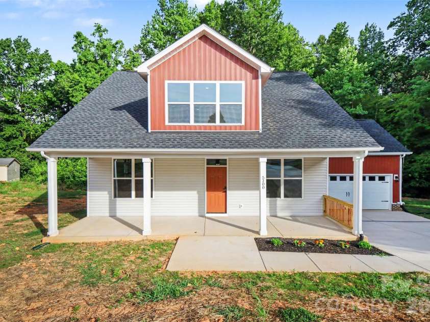 5200 Morning Dove Court, Gastonia, NC 28052.  MLS# CAR4414825, YatesRealty ID 42608. 