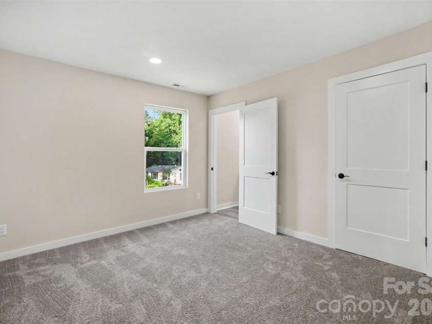 5200 Morning Dove Court, Gastonia, NC 28052.  MLS# CAR4414825, YatesRealty ID 42608. 