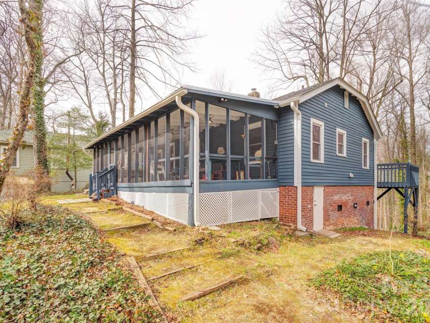 99 Salisbury Avenue, Saluda, NC 28873.  MLS# CAR4357174, YatesRealty ID 4261. 