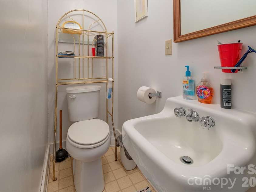 99 Salisbury Avenue, Saluda, NC 28873.  MLS# CAR4357174, YatesRealty ID 4261. 