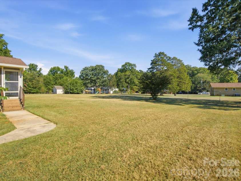 1480 Hallmark Drive, Rock Hill, SC 29730.  MLS# CAR4401157, YatesRealty ID 42610. 