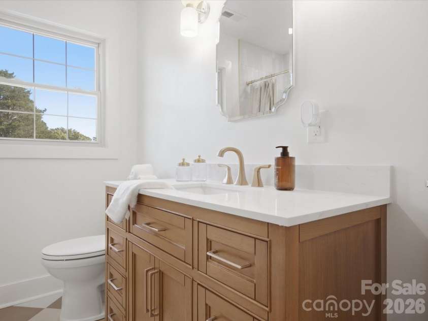 1480 Hallmark Drive, Rock Hill, SC 29730.  MLS# CAR4401157, YatesRealty ID 42610. 